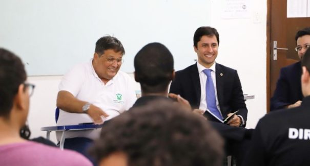 Duarte Jr garante R$ 200 mil para a saúde animal