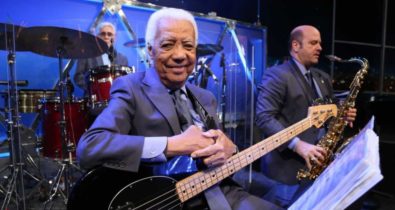 Morre aos 85 anos Bira, músico do sexteto de Jô Soares