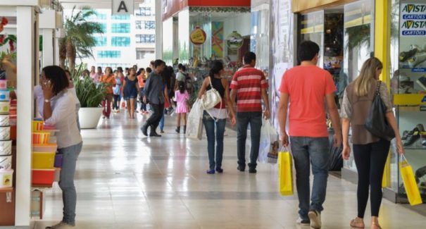 Dia das Mães: previsão é de presentes mais caros e maior intenção de consumo