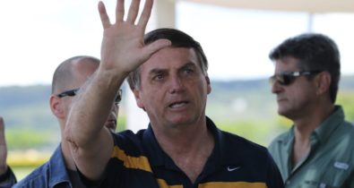 Bolsonaro diz que vetará aumento de pena para injúria na internet