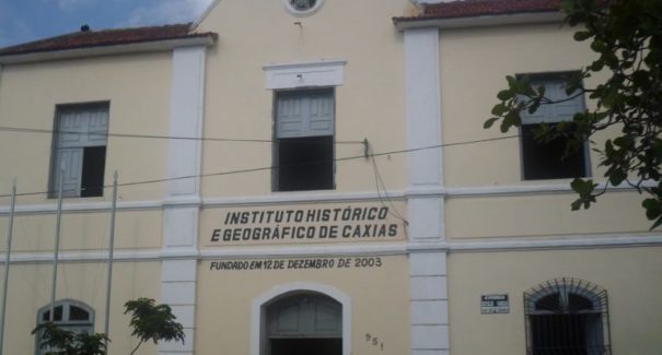 Os trens e a literatura na história de Caxias