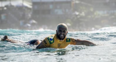 Brasil garante título do Circuito Mundial de Surfe