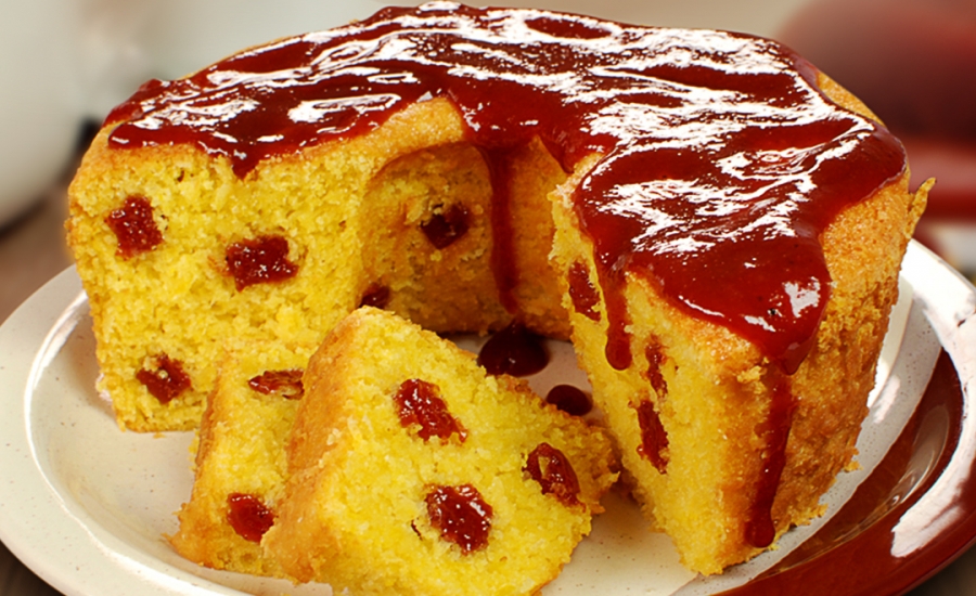 Doces Receitas: Bolo de Fubá com Goiabada