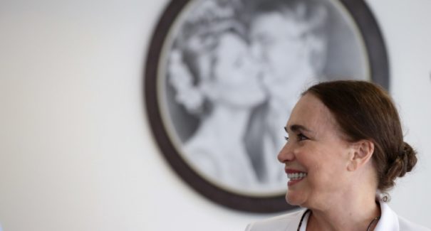 Regina Duarte diz ‘sim’ a Bolsonaro e assumirá a Secretaria de Cultura