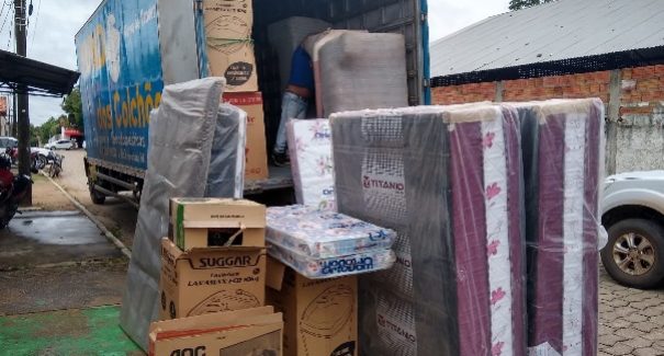 Funcionários de loja apropriam-se de produtos usando documentos falsos de supostos clientes