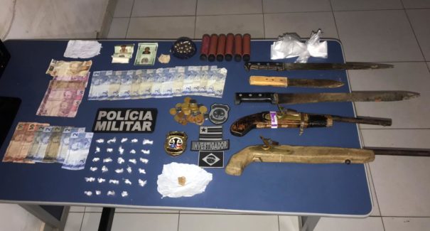 Trio é preso suspeito de traficar drogas em Pedro do Rosário