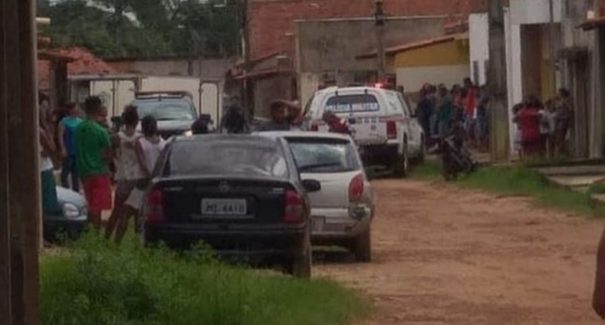 Empregada doméstica é morta asfixiada com fio de chapinha