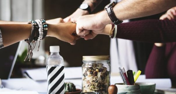 Saiba como manter harmonia com os colegas de trabalho