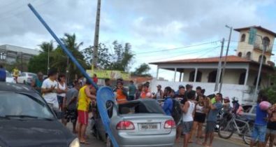 Acidente na estrada do Araçagi deixa 5 pessoas feridas