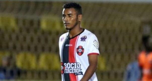 Moto Club e Palmeiras negociam o jogador Valdenilson