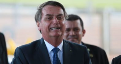 MP de Bolsonaro permite a suspensão de contrato de trabalho em até 4 meses