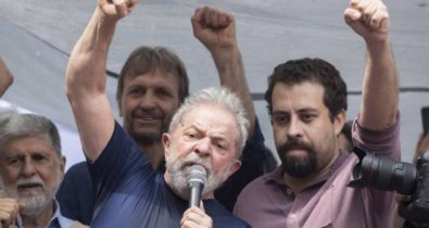 Procuradoria denuncia Lula e Boulos por invasão do triplex no Guaru