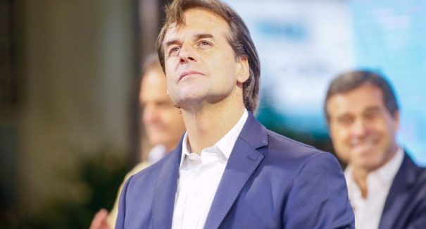 Novo presidente do Uruguai toma posse neste domingo (1º)