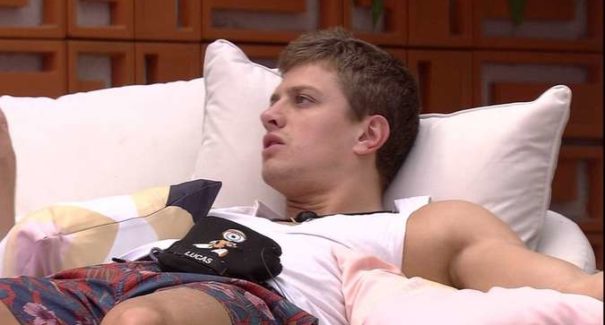Briga por comida e pelo monstro esquentaram o clima da casa