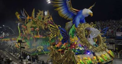 Águia de Ouro vence Carnaval de São Paulo com referência a Paulo Freire
