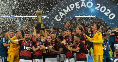 Flamengo bate o Independiente del Valle e fica com o título da Recopa