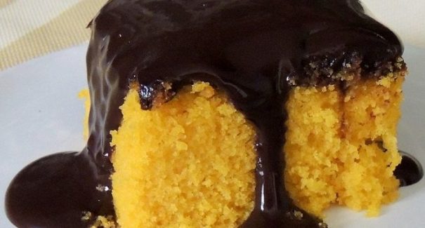 Saiba como fazer bolo de cenoura no liquidificador