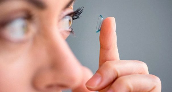 Da irritação a cegueira: os riscos do uso inadequado de lentes de contato