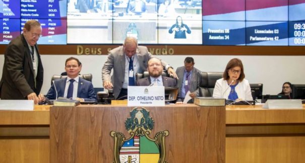 Projeto para o reajuste salarial dos professores é aprovado