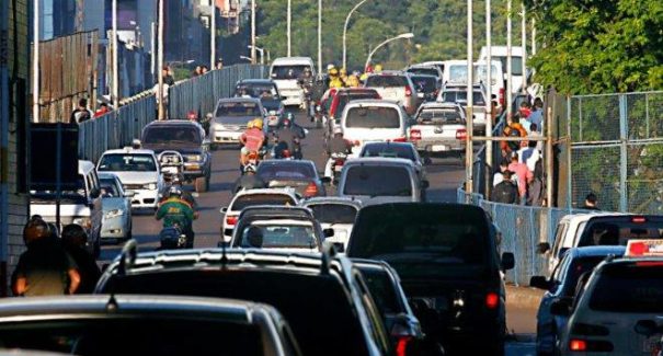 Brasil proíbe entrada de estrangeiros de 8 países