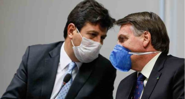 Bolsonaro pedirá a Mandetta isolamento somente para idosos e doentes