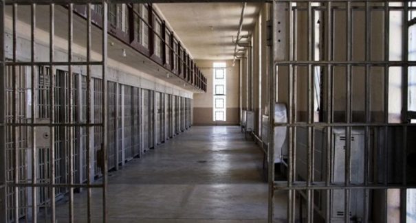 568 presos serão beneficiados com saída temporária nesta quarta-feira (11)