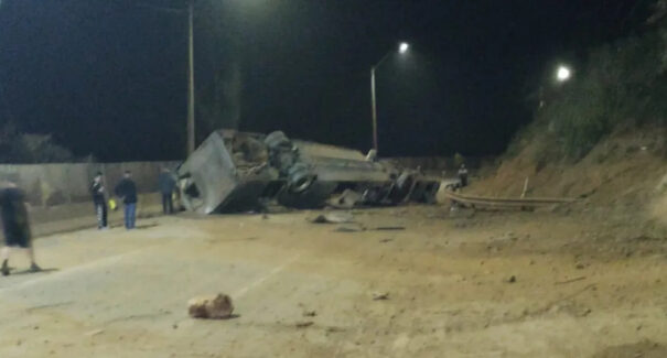 Ônibus com torcedores do Corinthians sofre acidente e deixa mortos