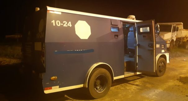 PRF prende motorista de carro-forte com mandado de prisão por homicídio