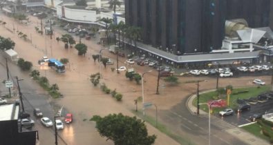 Chuva forte provoca alagamentos em São Luís na tarde desta terça