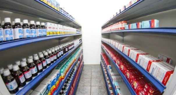 Anvisa aprova testes rápidos para covid-19 em farmácias