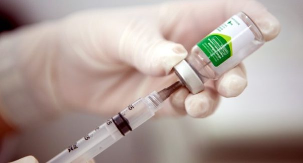 Clínicas particulares ficam sem vacina para influenza