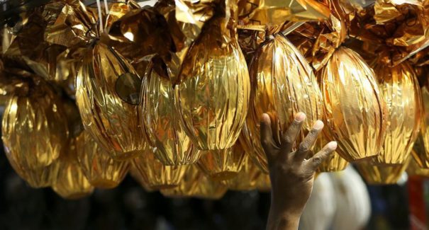 Para vender na Páscoa, comerciantes oferecem produtos pela internet