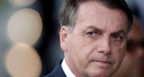 “E daí? Quer que eu faça o que?”, diz Bolsonaro sobre Brasil superar China em mortes por Covid-19