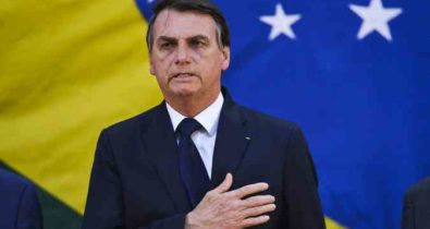 Em dia com mais mortes por coronavírus no Brasil, Bolsonaro deseja força ao ‘grande povo britânico’
