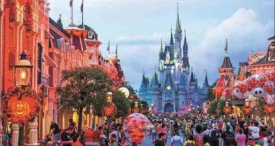Disney World vai parar de pagar salários a 43 mil trabalhadores