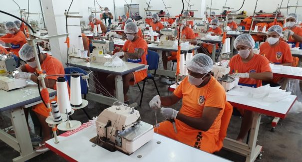 Internos produzirão 1 milhão de máscaras em presídios no Maranhão