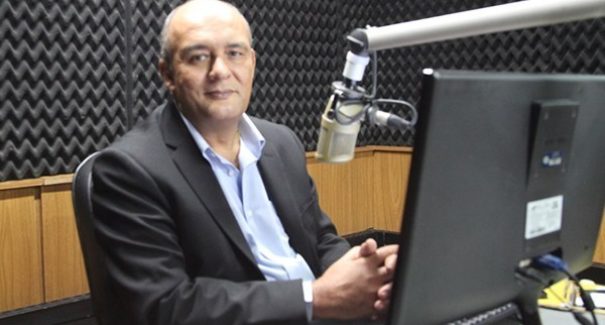 Jornalista Roberto Fernandes, diagnosticado com covid-19, sofre morte cerebral