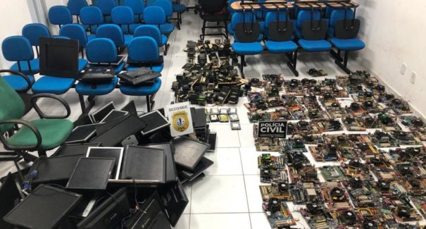 Casas que eram usadas para jogos de azar são fechadas em São Luís