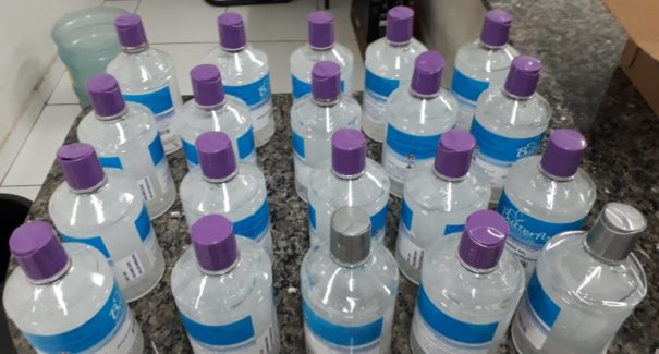 Polícia apreende 20 frascos de álcool em gel irregulares em Timon