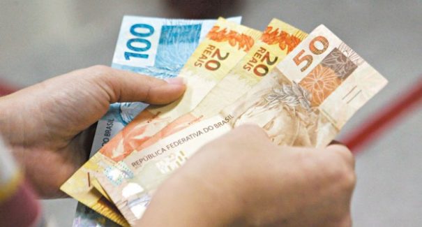 Acaba nesta segunda-feira (29) o prazo para sacar o abono salarial de 2025
