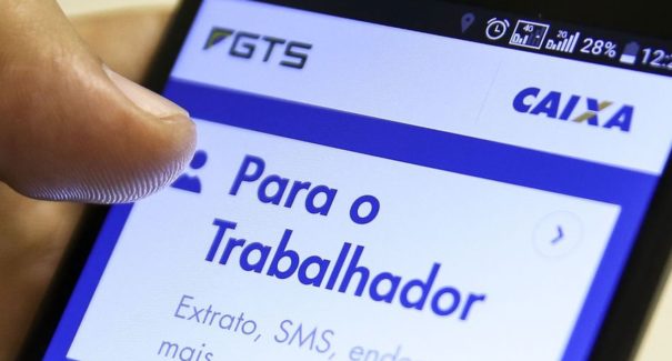 FGTS emergencial: Caixa libera pagamento para nascidos em abril nesta segunda