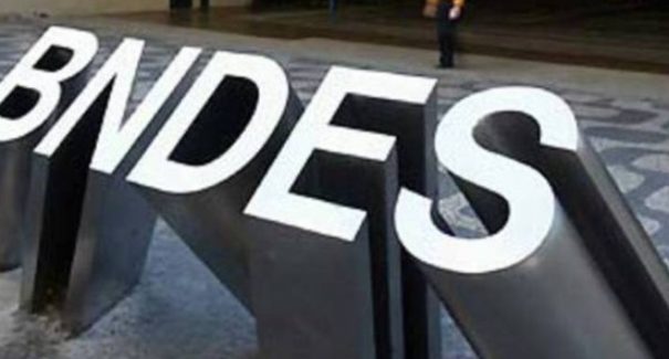 BNDES libera recursos para 300 leitos em hospitais públicos do país