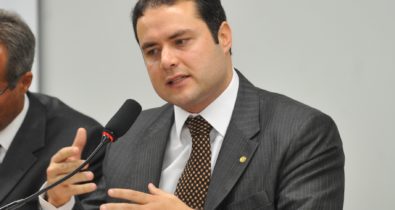 Renan Filho, governador de Alagoas, está com covid-19