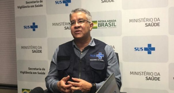 Ministério da saúde propõe redução de isolamento que não haja sobrecarga em leitos