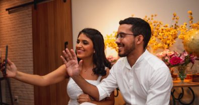 Casal de São Luís faz casamento on-line e transmissão é assistida por milhares