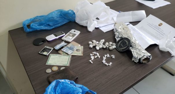 Polícia Civil prende homem suspeito de assassinato e integração com facção criminosa