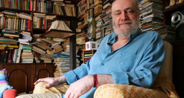 Morre compositor Aldir Blanc, aos 73 anos, de Covid-19