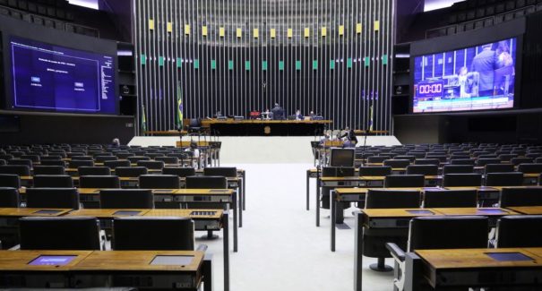 Nem modelo de voto está definido para 2021