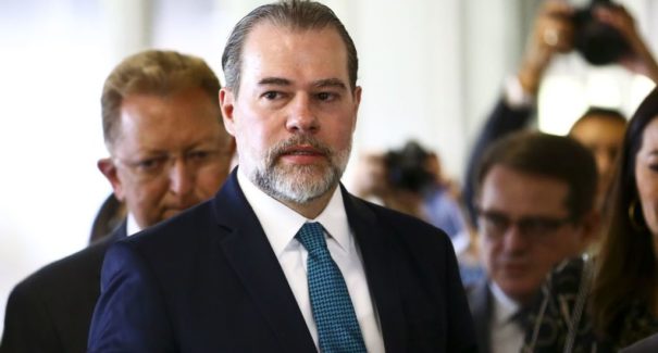 Exame para covid-19 de Dias Toffoli dá negativo; ministro fará contraprova