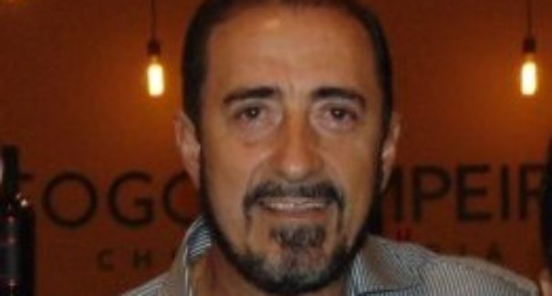 Dono do Sal e Brasa faleceu em decorrência de Covid-19? Checamos